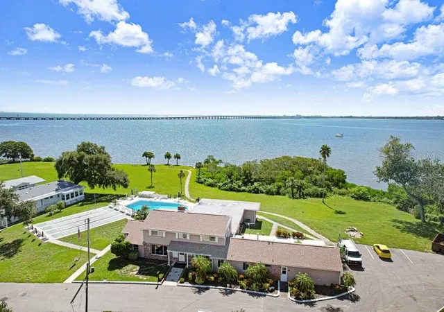 Photo 3 of Manufactured home for sale at 585 Sky Harbor Dr #317, Clearwater, FL 33759 | MLS# TB8551632 | Listing updated on 2026-09-24