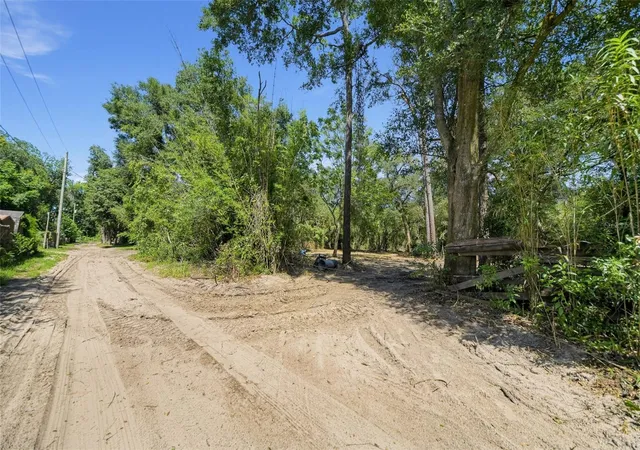 Photo 4 of Land for sale at 31526 Sunrise St, Mount Dora, FL 32757 | MLS# O6444324 | Listing updated on 2026-09-24
