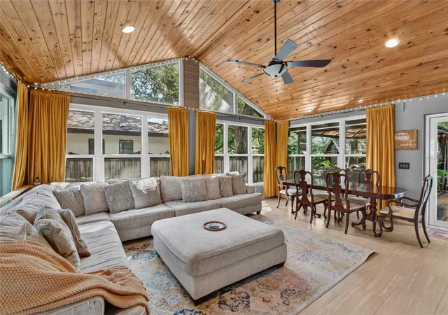 Photo 2 of Single family home for sale at 3721 Village Ests Pl, Tampa, FL 33618 | MLS# TB8551635 | Listing updated on 2026-10-23