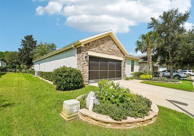 Photo 3 of Single family home for sale at 9127 Sw 65th Loop, Ocala, FL 34481 | MLS# O6444325 | Listing updated on 2026-09-25