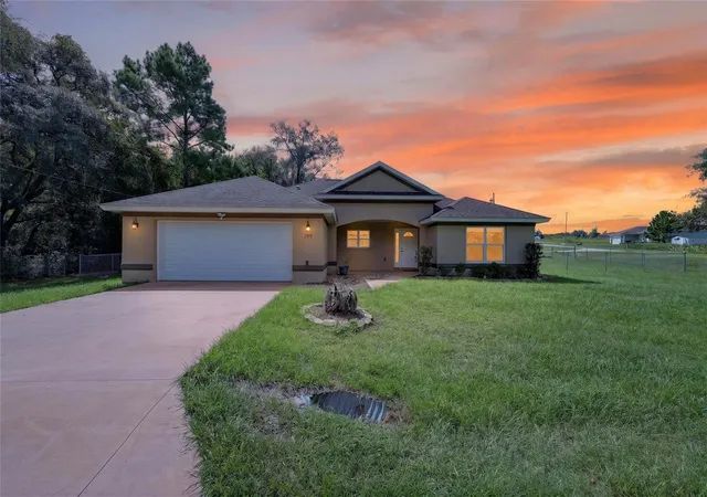 Single family home for sale at 199 Oak Ln Rd, OCALA, FL 34472 | MLS# OM732799