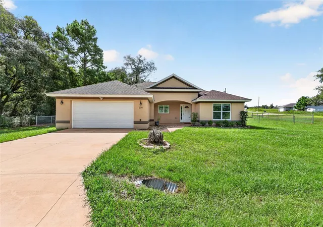 Photo 1 of Single family home for sale at 199 Oak Ln Rd, Ocala, FL 34472 | MLS# OM732799 | Listing updated on 2026-09-25