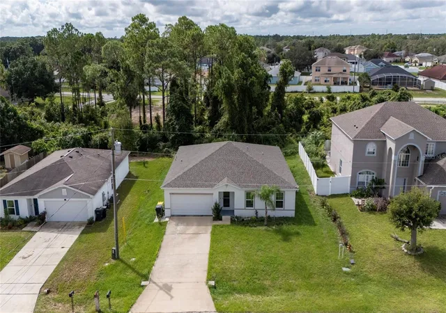 Photo 3 of Single family home for sale at 151 Flatfish Ct, Kissimmee, FL 34759 | MLS# S5158198 | Listing updated on 2026-09-23