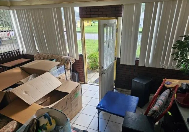 Photo 3 of Single family home for sale at 712 Sw 21st Avenue, Ocala, FL 34471 | MLS# OM732800 | Listing updated on 2026-09-24