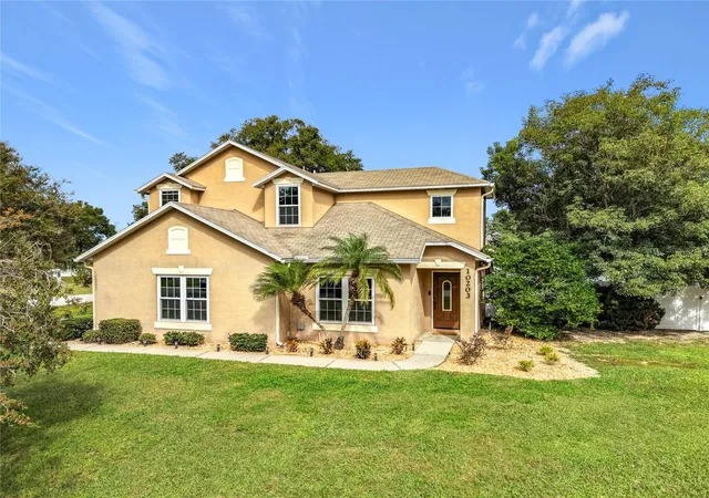 Single family home for sale at 10203 Summer Elm Ave, CLERMONT, FL 34711 | MLS# O6444330