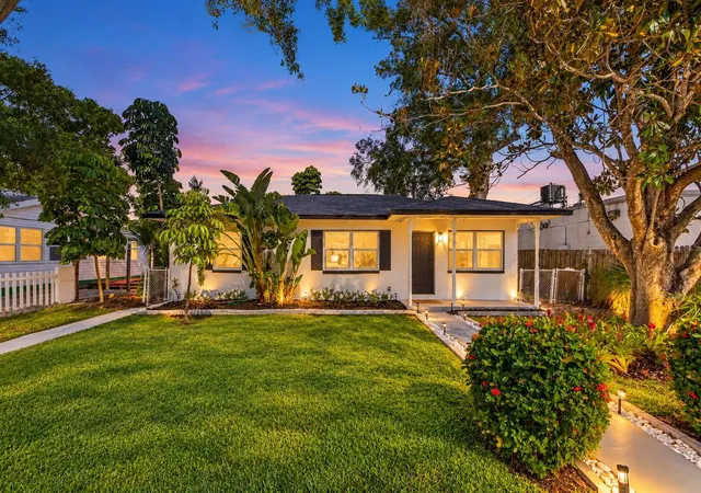 Single family home for sale at 2114 53rd Street S, GULFPORT, FL 33707 | MLS# TB8551652