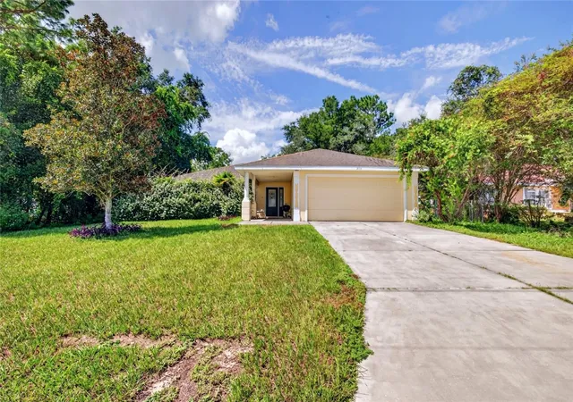 Photo 2 of Single family home for sale at 2054 Sw 150th Court, Ocala, FL 34481 | MLS# OM732802 | Listing updated on 2026-10-03