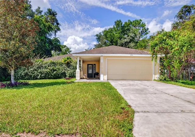 Photo 3 of Single family home for sale at 2054 Sw 150th Court, Ocala, FL 34481 | MLS# OM732802 | Listing updated on 2026-10-03