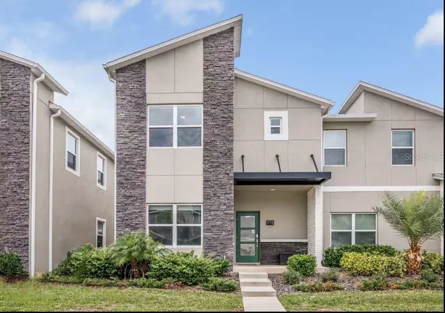 Photo 1 of Townhouse for sale at 978 Splash Shot Pl, Davenport, FL 33896 | MLS# S5158200 | Listing updated on 2026-09-24