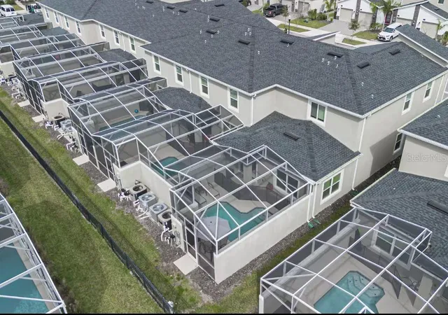 Photo 3 of Townhouse for sale at 978 Splash Shot Pl, Davenport, FL 33896 | MLS# S5158200 | Listing updated on 2026-09-24