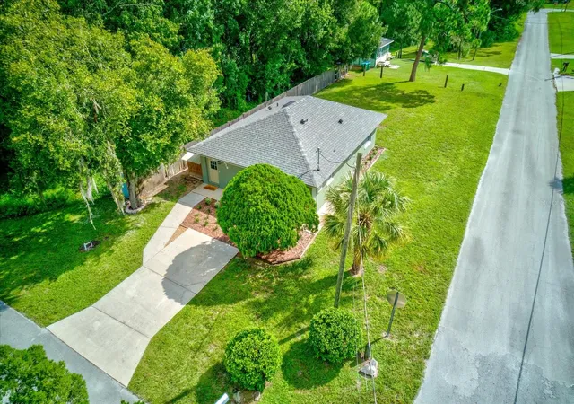 Photo 3 of Single family home for sale at 219 Cummings St, Oak Hill, FL 32759 | MLS# V4951461 | Listing updated on 2026-10-08