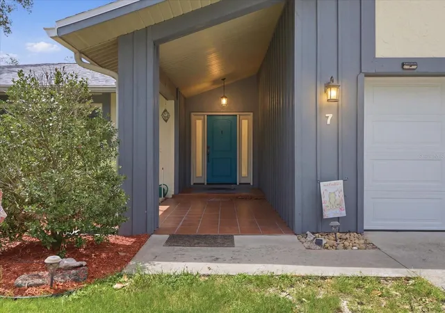 Photo 4 of Single family home for sale at 7 Sycamore Cir, Homosassa, FL 34446 | MLS# A4707212 | Listing updated on 2026-09-26