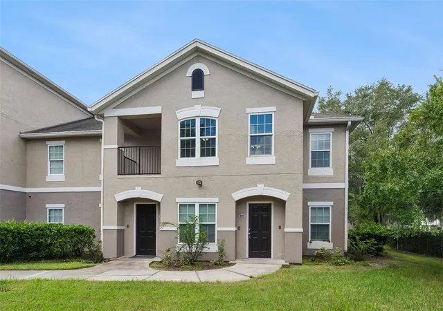 Listing Photo 1 - Condo for sale in building located at 6530 Swissco Dr, Orlando, FL 32822 - Unit #1122