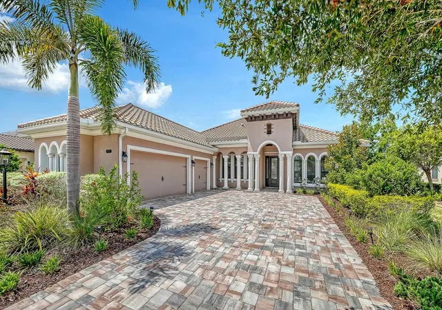 Photo 1 of Single family home for sale at 16720 Berwick Ter, Bradenton, FL 34202 | MLS# A4707213 | Listing updated on 2026-10-14