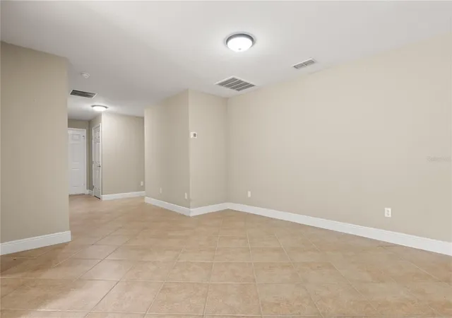 Photo 3 of House for sale at 30606 Lipizzan Ter, Mount Dora, FL 32757 | MLS# G5118192 | Listing updated on 2026-09-30