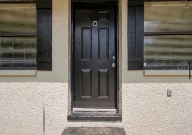 Photo 2 of House for sale at 1504 E Poinsettia Ave, Tampa, FL 33612 | MLS# TB8551670 | Listing updated on 2026-10-02
