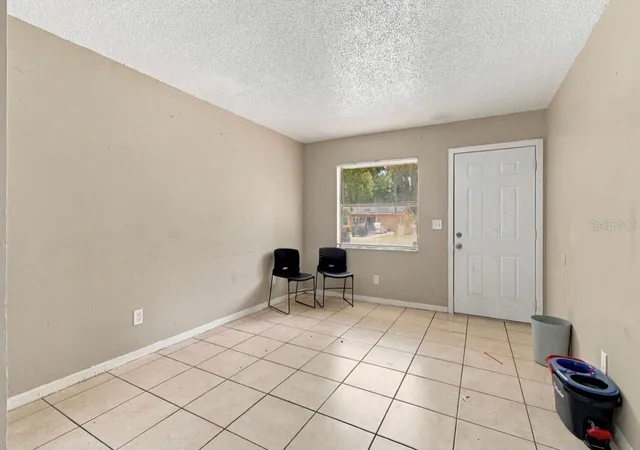 Photo 4 of House for sale at 1504 E Poinsettia Ave, Tampa, FL 33612 | MLS# TB8551670 | Listing updated on 2026-10-02