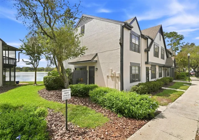 Photo 3 of Townhouse for sale at 16602 Brigadoon Dr, Tampa, FL 33618 | MLS# TB8551672 | Listing updated on 2026-10-06
