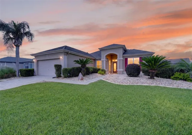 Single family home for sale at 12456 SE 92nd Terrace, SUMMERFIELD, FL 34491 | MLS# OM732805