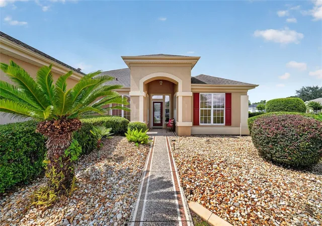 Photo 3 of Single family home for sale at 12456 Se 92nd Terrace, Summerfield, FL 34491 | MLS# OM732805 | Listing updated on 2026-09-25