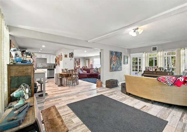 Photo 3 of Single family home for sale at 10803 N Oregon Cir, Tampa, FL 33612 | MLS# TB8551675 | Listing updated on 2026-09-29
