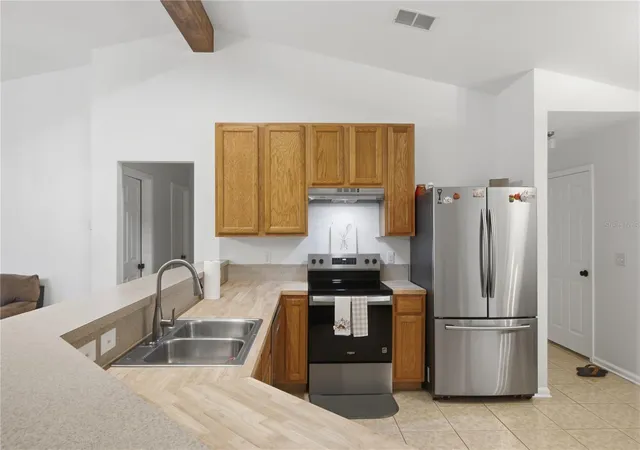 Photo 3 of Single family home for sale at 28 Richland Ln, Palm Coast, FL 32164 | MLS# O6444358 | Listing updated on 2026-09-24