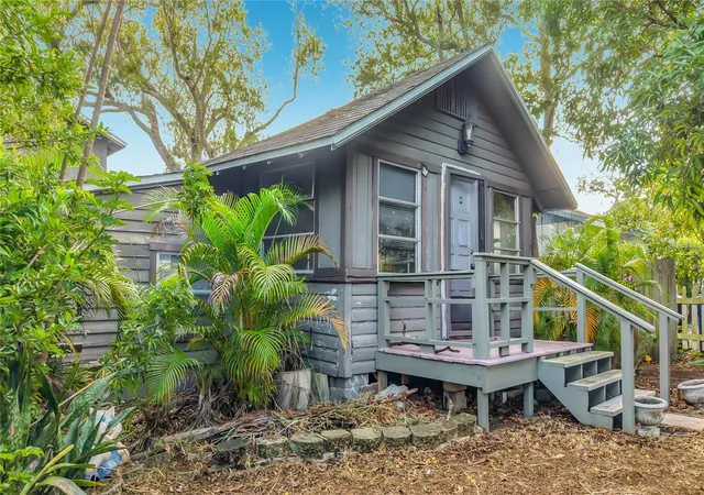 Photo 1 of Single family home for sale at 4519 Haines Rd N, Saint Petersburg, FL 33714 | MLS# O6444360 | Listing updated on 2026-10-02