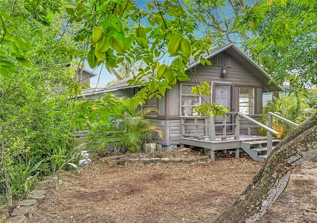 Photo 2 of Single family home for sale at 4519 Haines Rd N, Saint Petersburg, FL 33714 | MLS# O6444360 | Listing updated on 2026-10-02