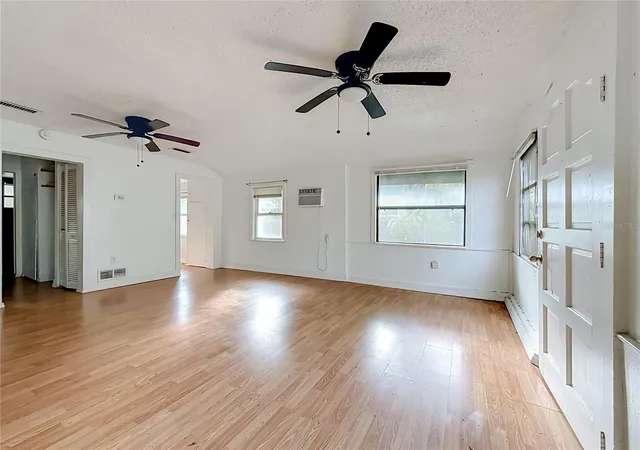 Photo 3 of Single family home for sale at 4519 Haines Rd N, Saint Petersburg, FL 33714 | MLS# O6444360 | Listing updated on 2026-10-02