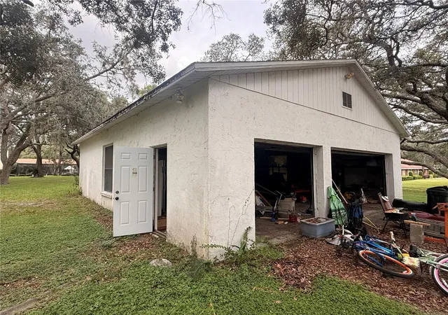 Photo 2 of Single family home for sale at 18618 Anglewood Dr, Hudson, FL 34667 | MLS# W7889775 | Listing updated on 2026-10-03