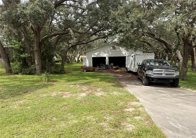 Photo 4 of Single family home for sale at 18618 Anglewood Dr, Hudson, FL 34667 | MLS# W7889775 | Listing updated on 2026-10-03