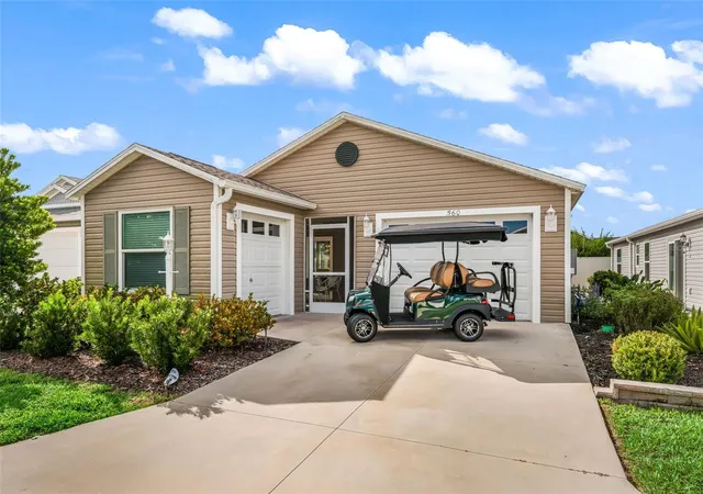 Photo 2 of Single family home for sale at 560 Kimberly St, The Villages, FL 32163 | MLS# G5118197 | Listing updated on 2026-09-26