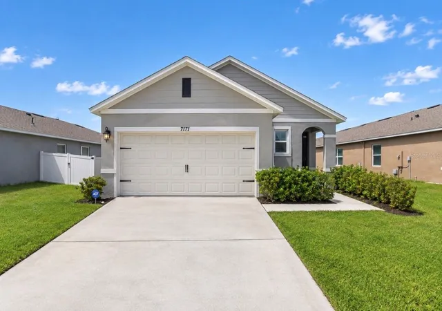 Photo 1 of Single family home for sale at 7171 Carib Grackle Dr, Harmony, FL 34773 | MLS# S5158206 | Listing updated on 2026-09-24