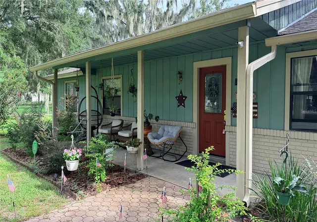 Photo 1 of Single family home for sale at 2720 Ewell Rd, Lakeland, FL 33811 | MLS# O6444364 | Listing updated on 2026-09-29