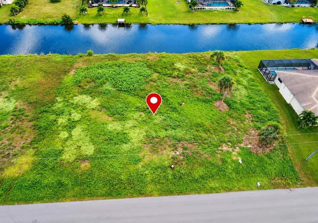 Photo 1 of Land for sale at 165 Tournament Rd, Rotonda West, FL 33947 | MLS# D6148917 | Listing updated on 2026-10-23