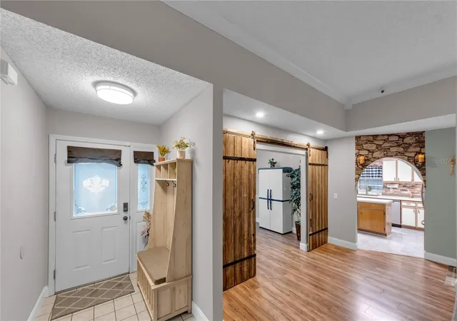 Photo 2 of Single family home for sale at 1910 High Glen Ct N, Lakeland, FL 33813 | MLS# TB8551686 | Listing updated on 2026-10-01