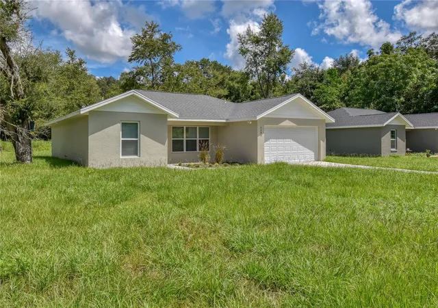 Photo 2 of Single family home for sale at 3383 Se 138th Place, Summerfield, FL 34491 | MLS# O6444371 | Listing updated on 2026-09-26