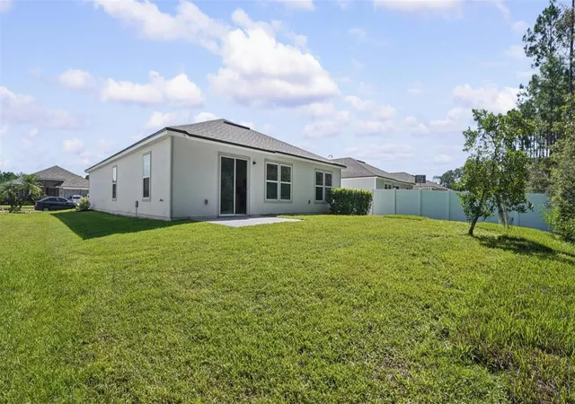 Photo 3 of Single family home for sale at 67 Rivertown Rd, Palm Coast, FL 32137 | MLS# O6444373 | Listing updated on 2026-10-28