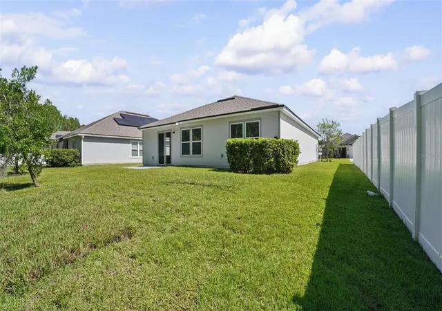 Photo 3 of Single family home for sale at 67 Rivertown Rd, Palm Coast, FL 32137 | MLS# O6444373 | Listing updated on 2026-10-28