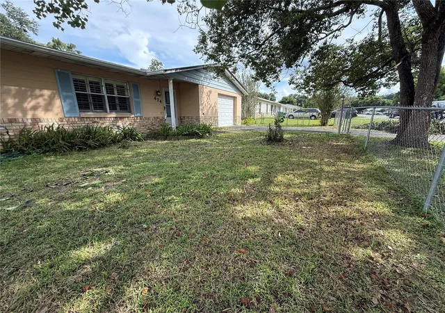 Photo 3 of Sale Pending at 474 Winners Circle, Lady Lake, FL 32159 | MLS# G5118200 | Listing updated on 2026-09-29