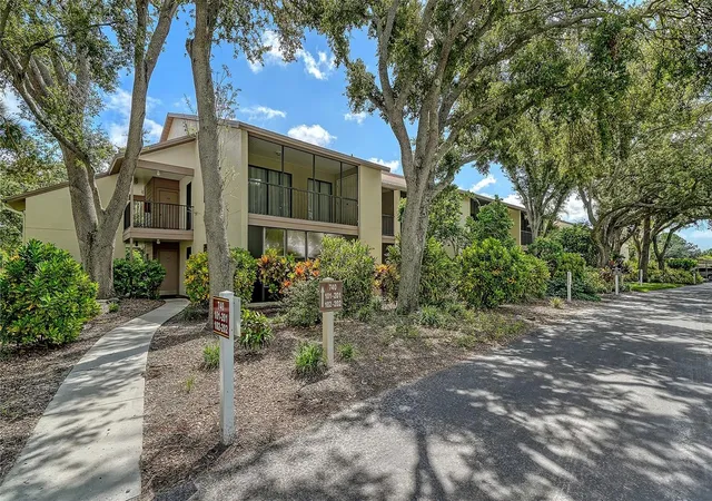 Photo 2 of Condo for sale at 740 White Pine Tree Rd #205, Venice, FL 34285 | MLS# A4707221 | Listing updated on 2026-09-27