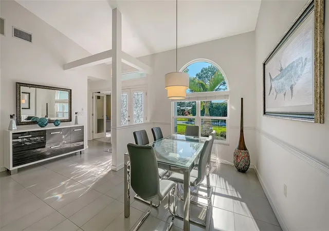 Photo 3 of Single family home for sale at 6948 Stetson St Cir, Sarasota, FL 34243 | MLS# A4707223 | Listing updated on 2026-10-02