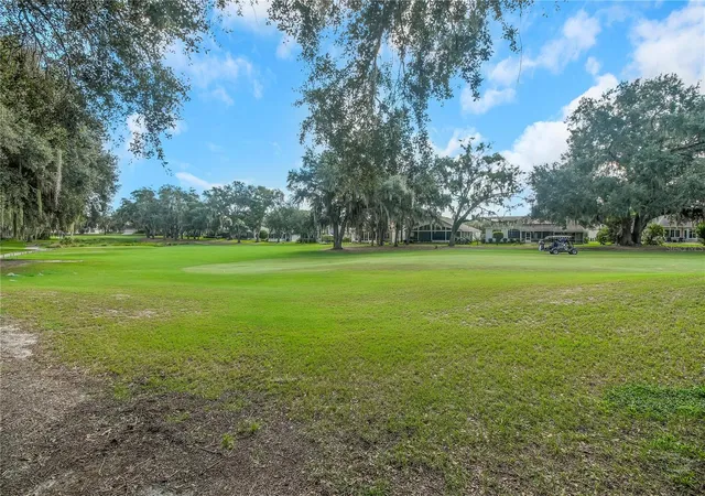 Photo 3 of Single family home for sale at 1524 Cervantes Pl, Lady Lake, FL 32159 | MLS# G5118202 | Listing updated on 2026-09-26