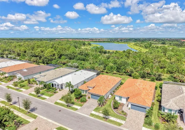 Photo 3 of Single family home for sale at 10088 Coral Shore Dr, Englewood, FL 34223 | MLS# N6145902 | Listing updated on 2026-10-02