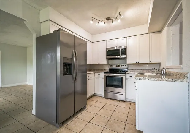 Photo 4 of Single family home for sale at 3312 Plummer Cir, Melbourne, FL 32901 | MLS# TB8551703 | Listing updated on 2026-10-20