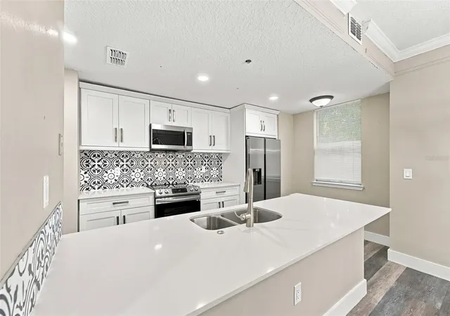 Photo 3 of Townhouse for sale at 12020 Villanova Dr #107, Orlando, FL 32837 | MLS# S5158214 | Listing updated on 2026-09-26