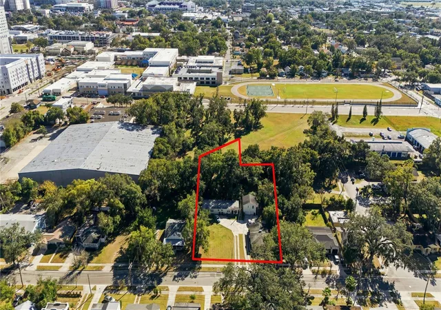 Multi family home for sale at 804 W Concord St, ORLANDO, FL 32805 | MLS# O6444391