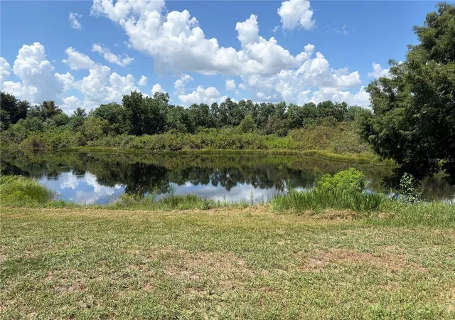 Photo 2 of Single family home for sale at 34205 Radio Rd, Leesburg, FL 34788 | MLS# G5118205 | Listing updated on 2026-10-02