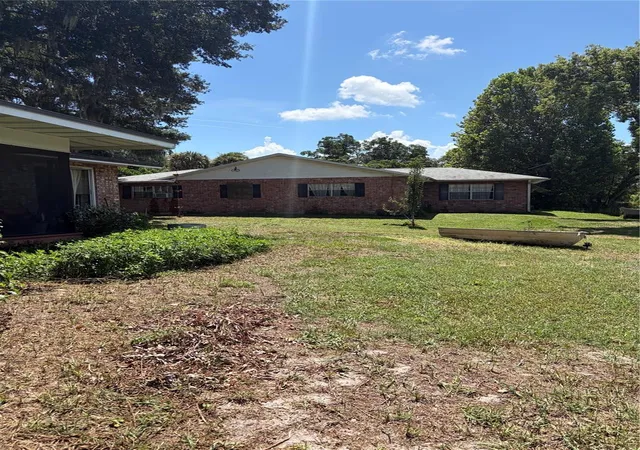 Photo 3 of Single family home for sale at 34205 Radio Rd, Leesburg, FL 34788 | MLS# G5118205 | Listing updated on 2026-10-02