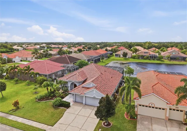 Photo 4 of Single family home for sale at 6158 47th Street E, Bradenton, FL 34203 | MLS# A4707225 | Listing updated on 2026-09-26